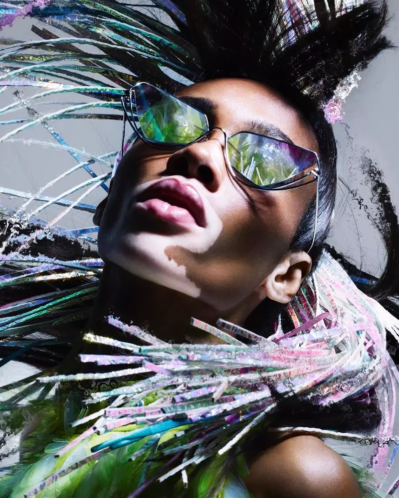 O le latalata atu ia te ia, Winnie Harlow i luma o Byblos eyewear spring 2019 campaign