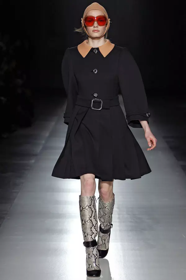 Prada Fall 2011 | Milan Fashion Week