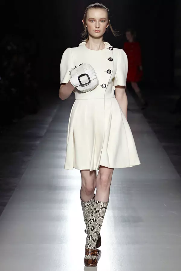 Prada Gugur 2011 | Milan Fashion Week