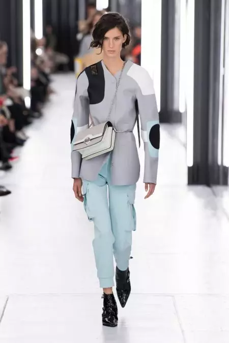 Louis Vuitton dadi Sci-Fi Chic kanggo Spring 2019