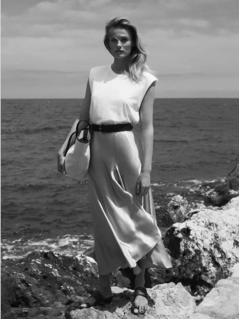 Edita Vilkeviciute 身著 Massimo Dutti 2020 夏季系列。