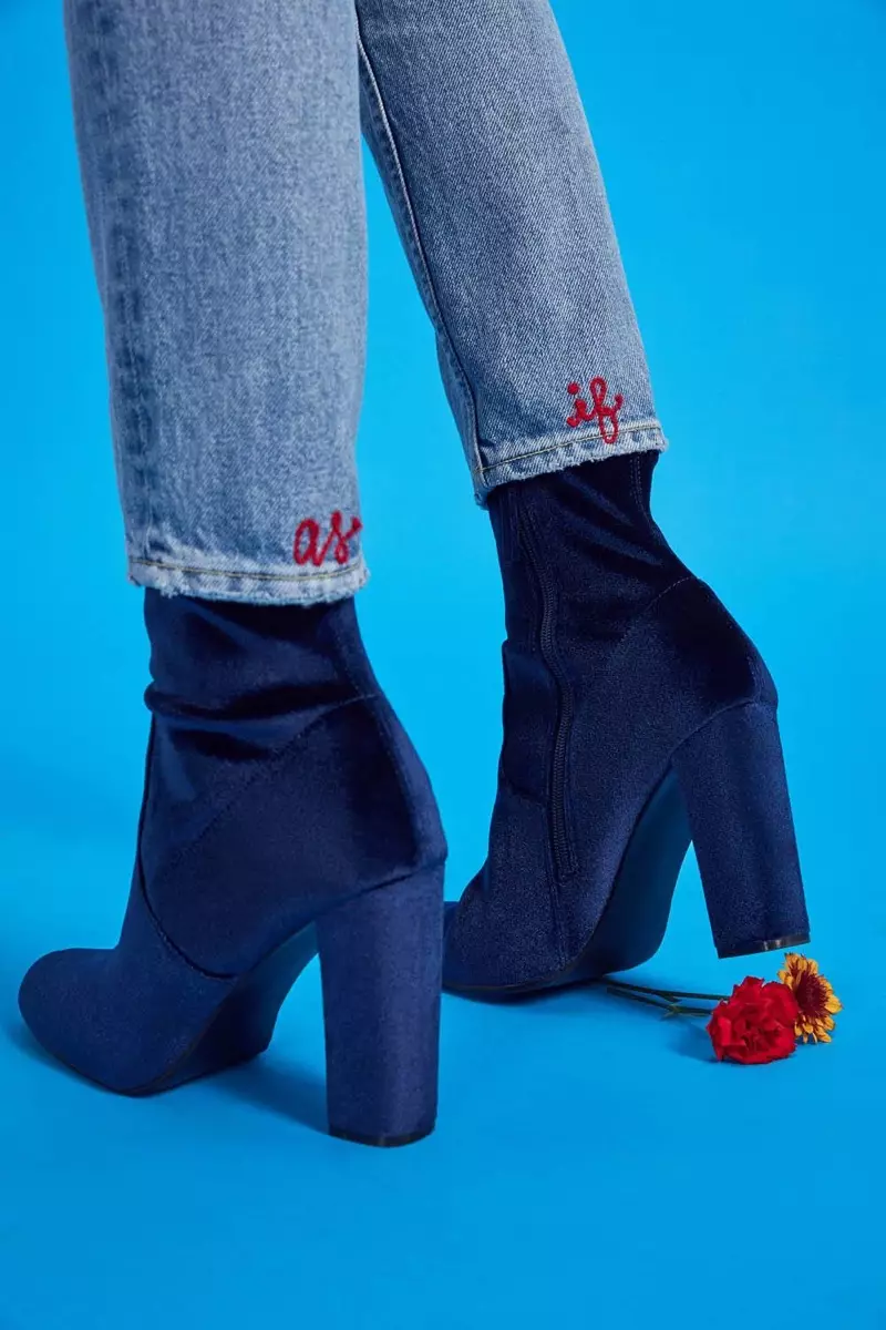 GRLFRND Jeans ajustados de tiro alto personalizados Karolina y botines Edit de Steve Madden