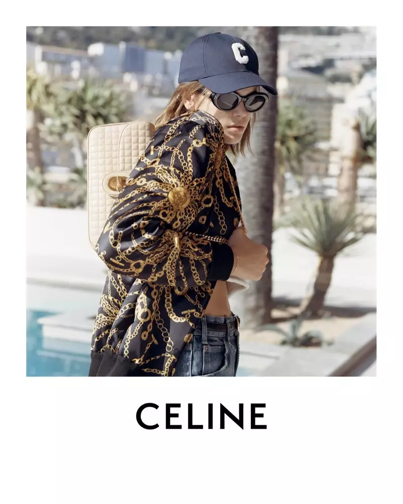 Nagpose ang modelong si Kaia Gerber sa Monaco para sa kampanyang Celine spring-summer 2021.