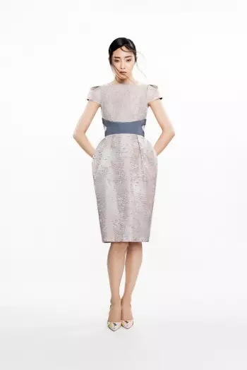 Phuong My Delivers Pretty Pastels para sa Spring 2014 Collection