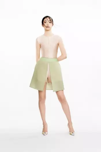 Phuong My Delivers Pretty Pastels para sa Spring 2014 Collection