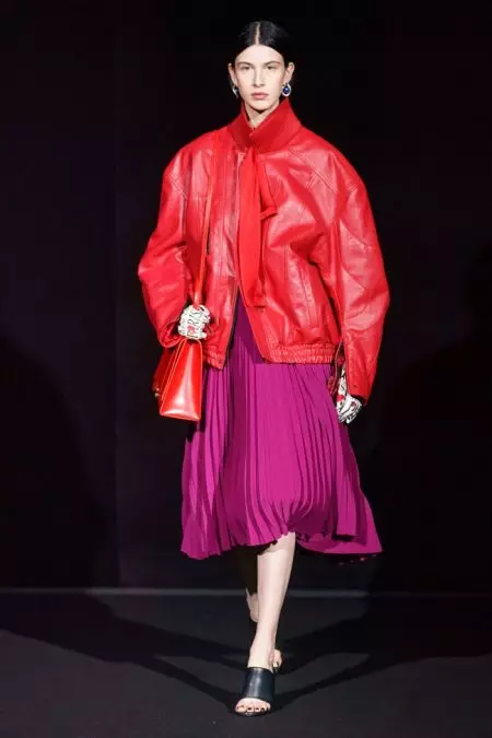 Balenciaga Elevates 2019 m. rudenį