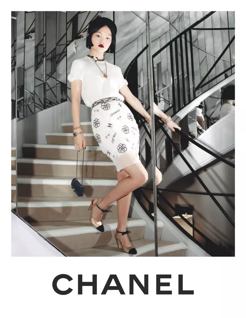 Pao Haowen tham gia chiến dịch quảng cáo trước mùa thu năm 2020 của Chanel.