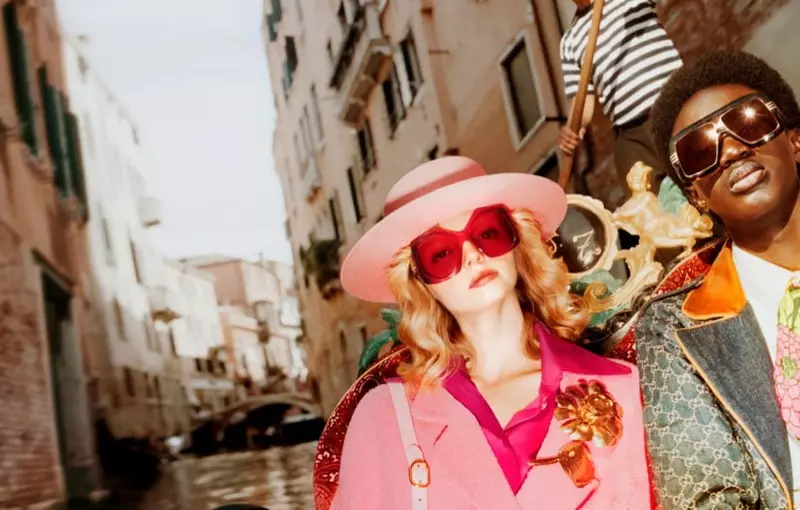 Un'immagine della campagna primavera 2021 di Gucci Eyewear.