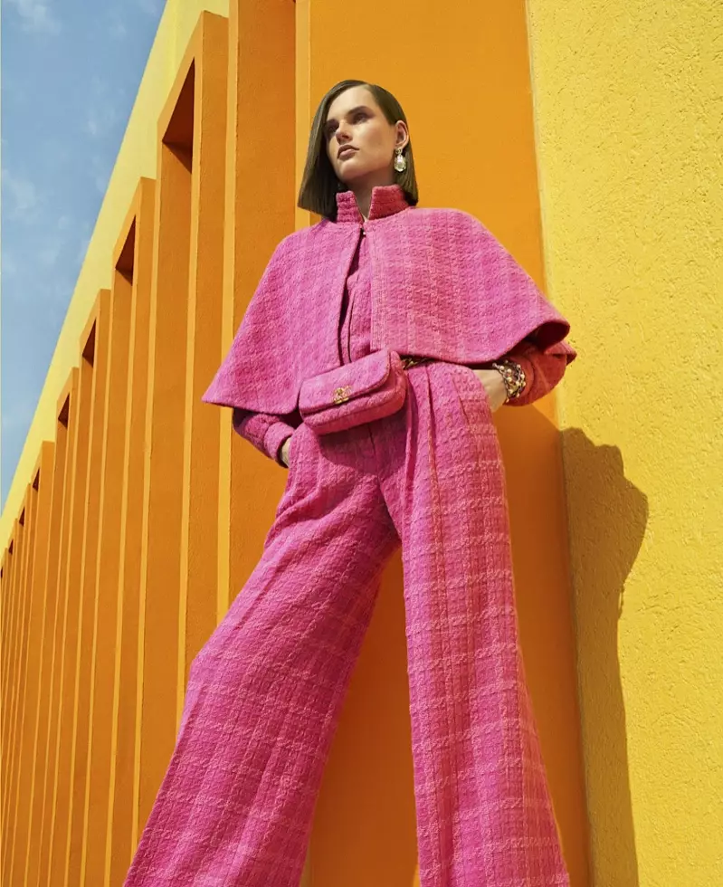 Giedre Dukauskaite s'attaque à la nouvelle saison Brights pour Harper's Bazaar