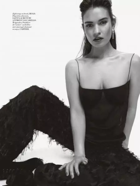 Lily James pozira v elegantni modi za L'Officiel Nizozemska