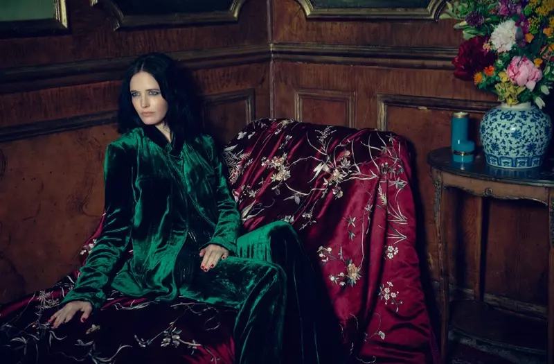 Eva Green se hodí do saka a kalhot Haider Ackermann