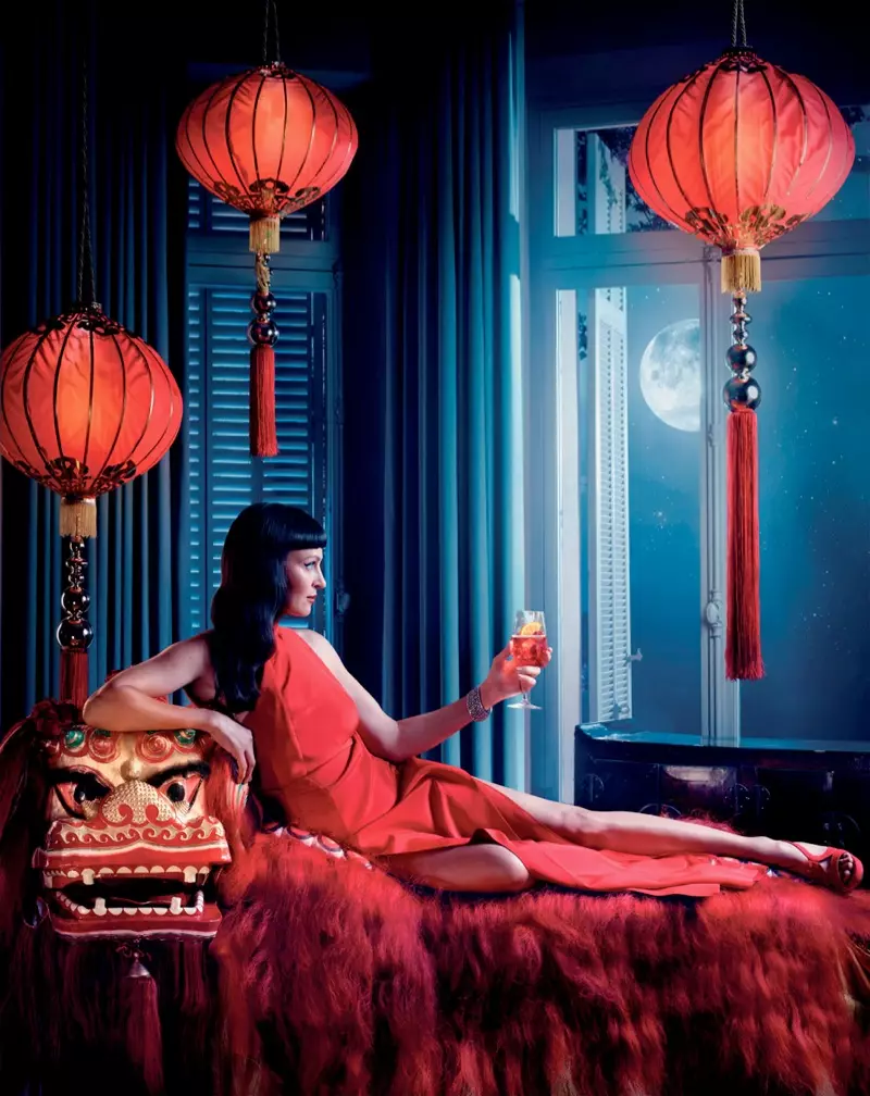 Uma Thurman Mitety ny Globe ho an'ny Kalandrie 2014 an'i Campari