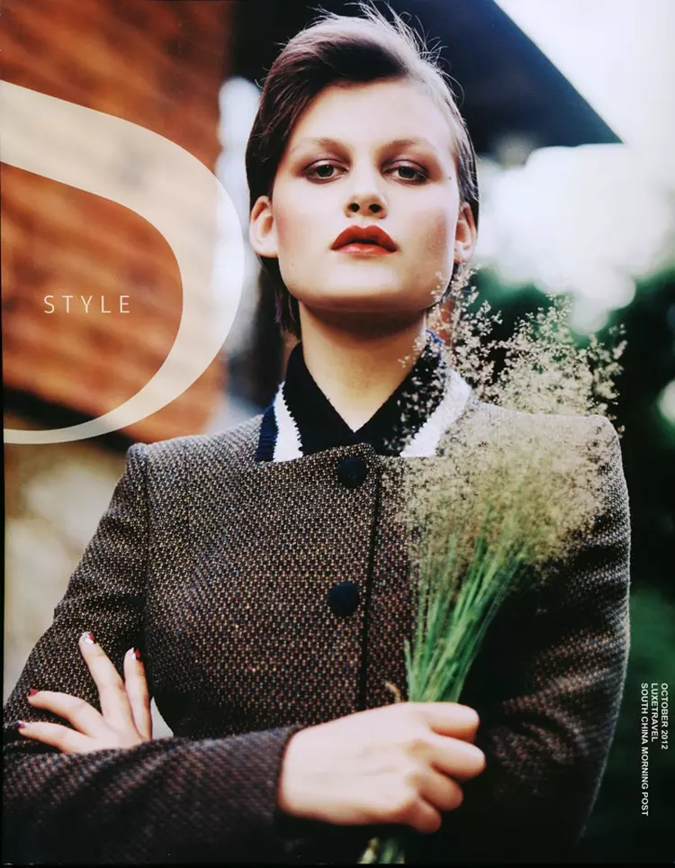 Nina Porter houdt het natuurlijk in de SCMP Style Magazine Shoot van Jeff Hahn