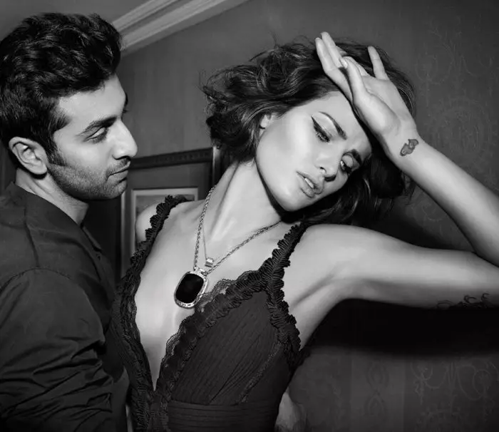 Isabeli Fontana & Ranbir Kapoor από τον Marc Hom για τη Vogue India