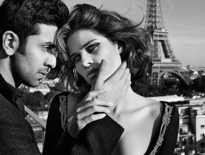 Isabeli Fontana & Ranbir Kapoor nipasẹ Marc Hom fun Vogue India