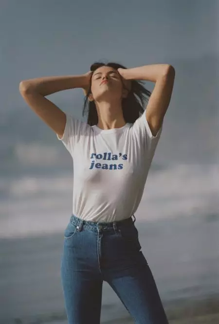 Hailey Clauson Tekan Pantai kanggo Kampanye Rolla's Denim Spring '19