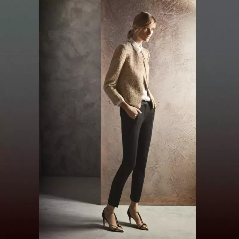 Daria Strokous mo Massimo Dutti Novema 2011 Su'ega tusi a Gemma Edo