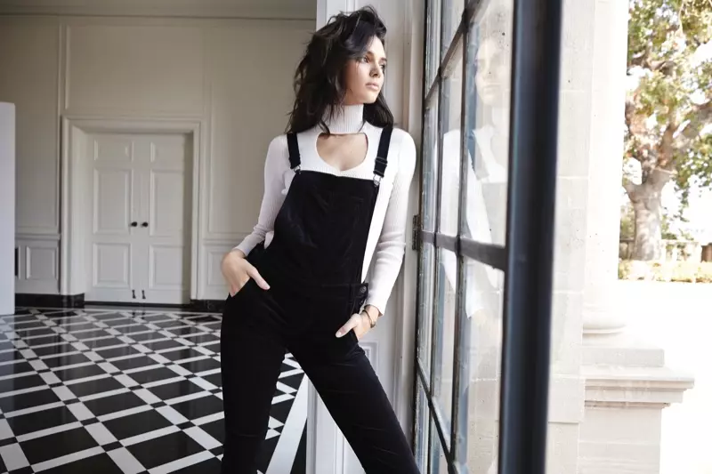 Kendall Jenner huet Kendall & Kylie Skinny Overalls