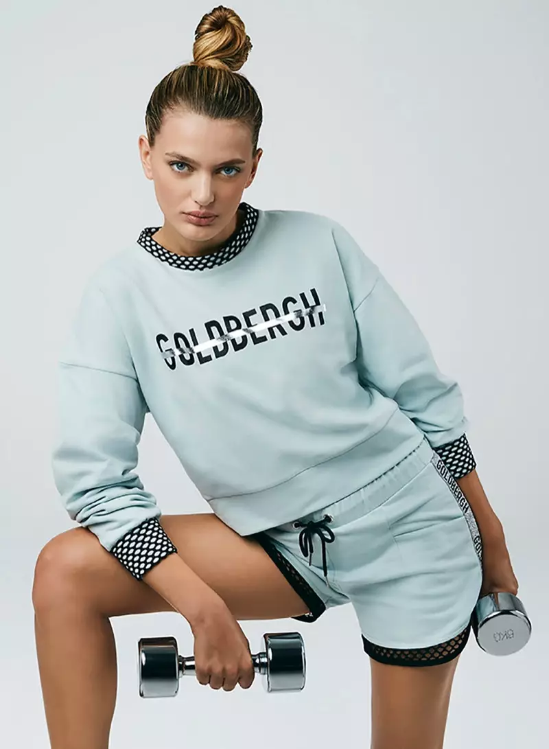 Bregje Heinen Goldbergh Activewear Spring 2020 अभियान में आगे बढ़ रही है