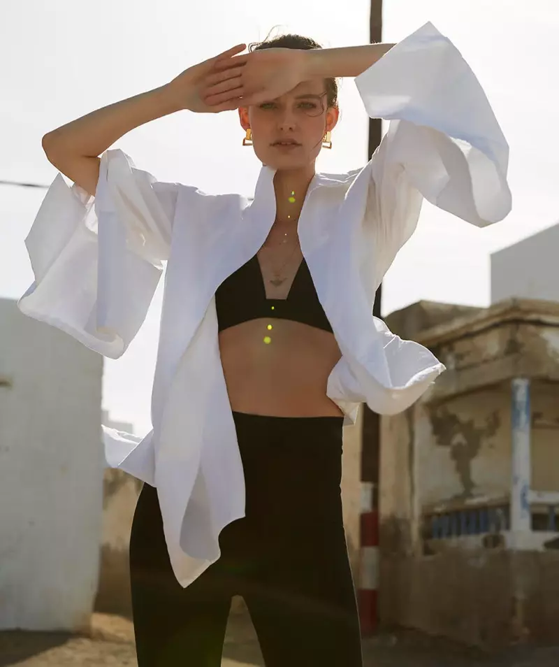 Sara Van der Hoek pose en Summer Whites pour Marie Claire Pays-Bas