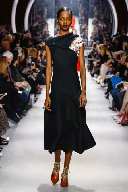 Dior mùa thu 2016 | Tuần lễ thời trang Paris