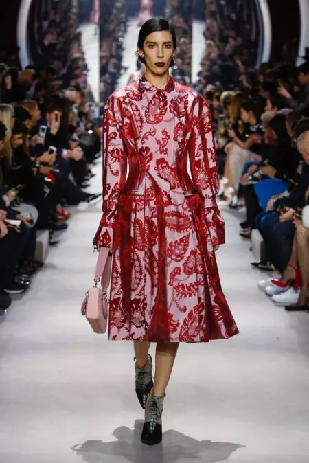 Dior mùa thu 2016 | Tuần lễ thời trang Paris