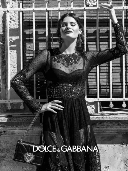 Bianca, Isabeli e Jessica posano in Sicilia per Dolce & Gabbana Primavera 2020 Ads