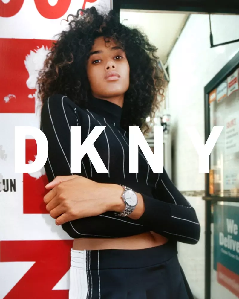 Имаан Хаммам исследует город в предвесенней рекламе DKNY