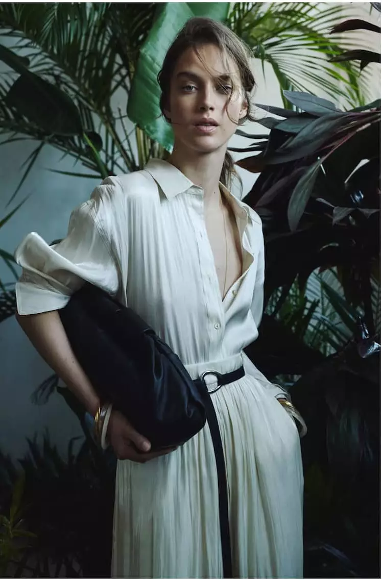 Julia Jamin pozează în colecția Massimo Dutti Limited Edition primăvară-vară 2020