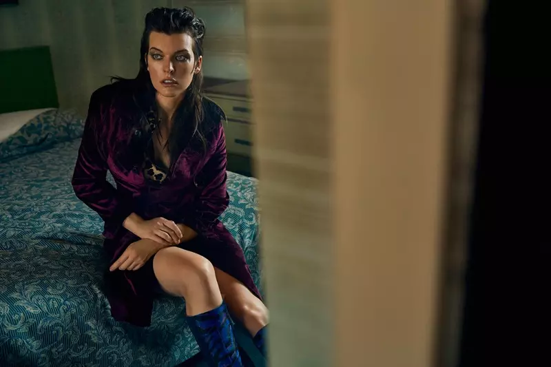 Milla Jovovich Arasa Motel Chic muri Vogue Ukraine