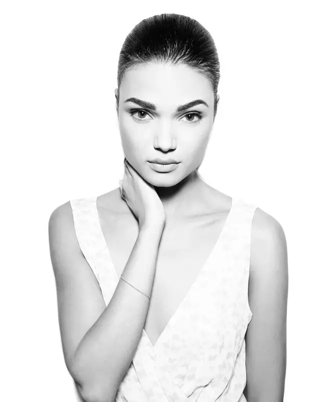 Daniela Braga Fronts SuiteBlanco Pre-Fall 2013 Kampeni