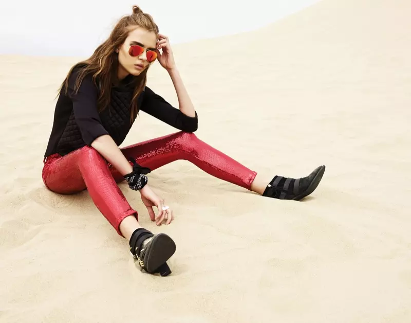 Josephine Skriver wordt rebels in Revolve Clothing Pre-Fall '13 Lookbook