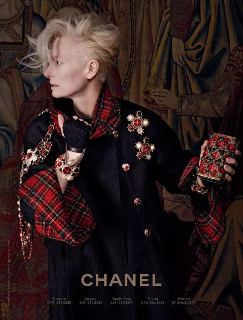 Tilda Swinton โอบรับมรดกสก็อตสำหรับแคมเปญ Chanel Paris-Edimbourg โดย Karl Lagerfeld