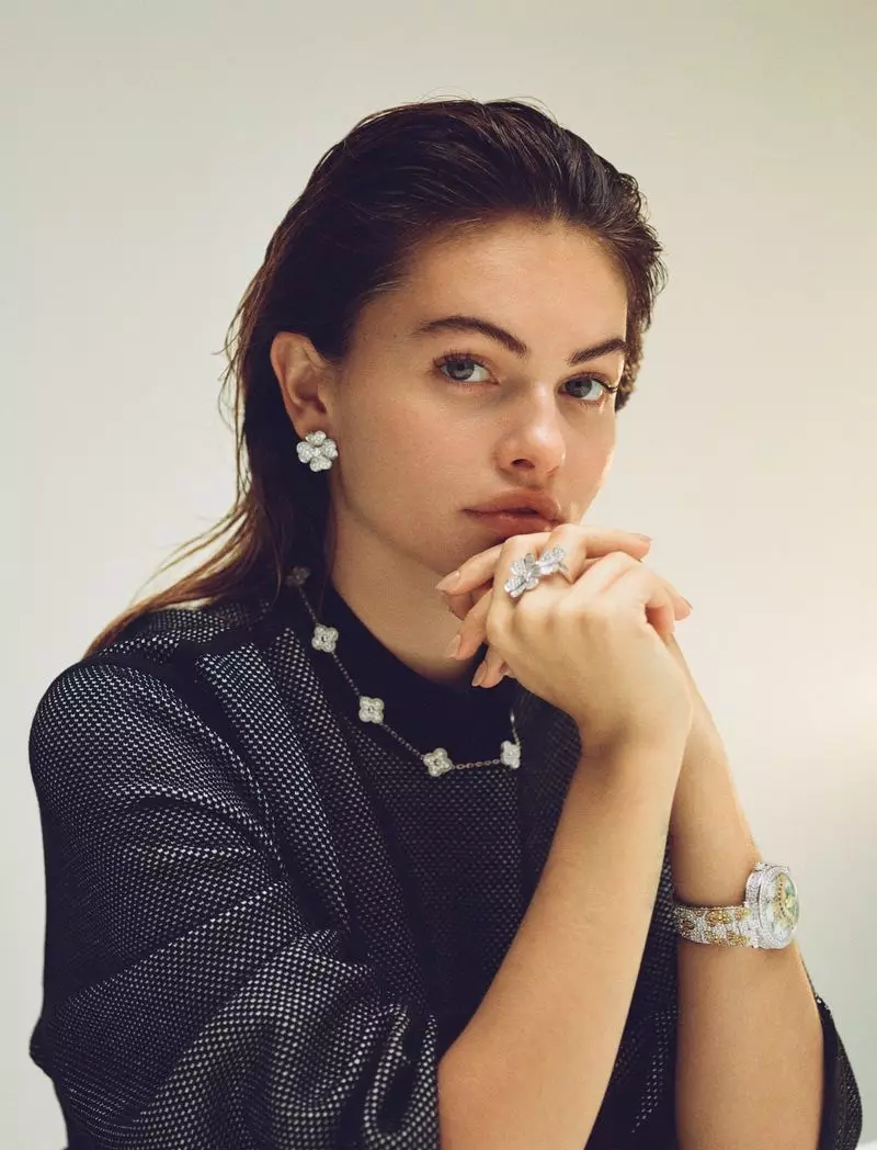 Thylane Blondeau obtient son gros plan pour PPAPER Fashion