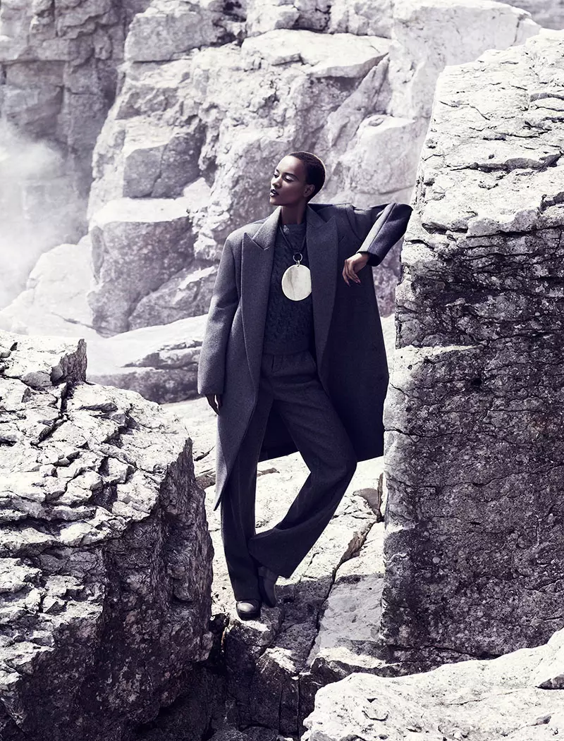 Herieth Paul Anapata Grey kwa Fashion Septemba 2013 na Chris Nicholls