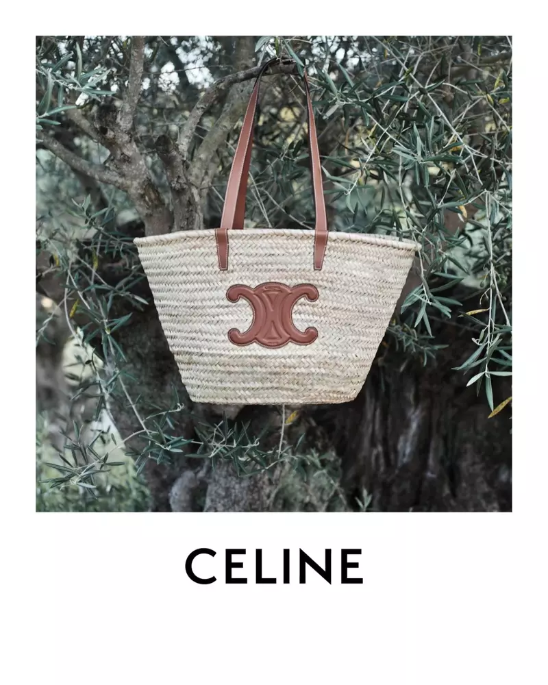 Celine Classic Triomphe Panier බෑගය ඉස්මතු කරයි.