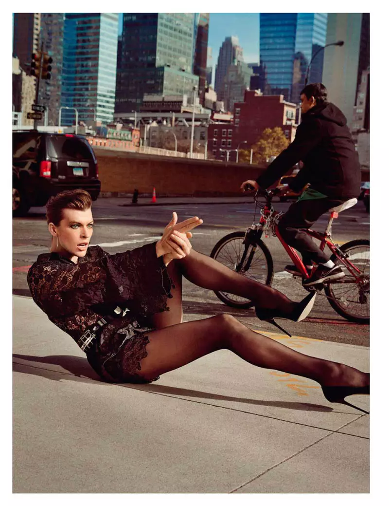 Milla Jovovich New Yorkban a Vogue Paris februári számában, Inez & Vinoodhtól