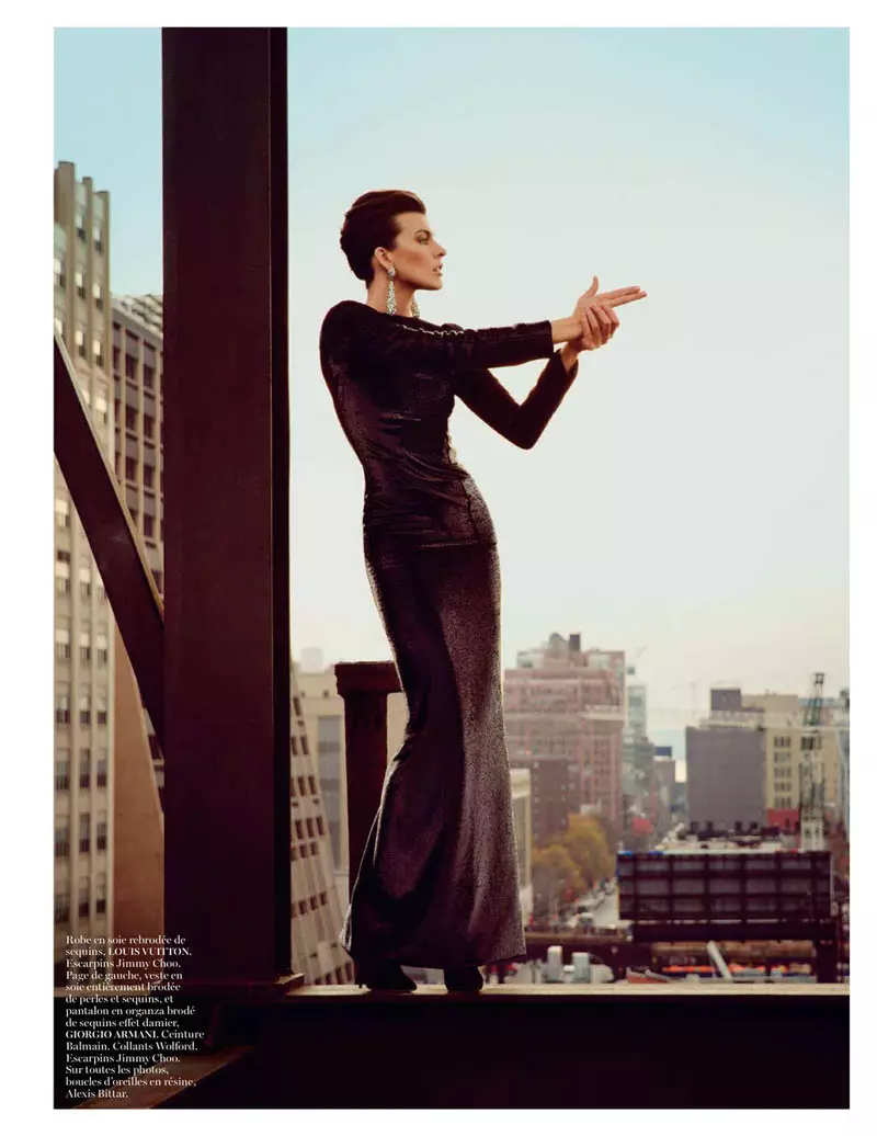 Milla Jovovich ขึ้นแสดงที่นิวยอร์กสำหรับนิตยสาร Vogue Paris ฉบับเดือนกุมภาพันธ์โดย Inez และ Vinoodh