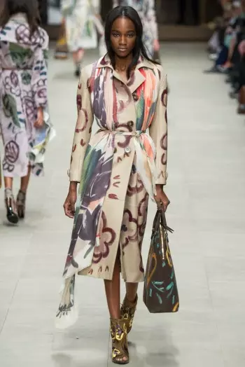 Burberry Prorsum Fararano/ririnina 2014 | Herinandron'ny lamaody any Londona