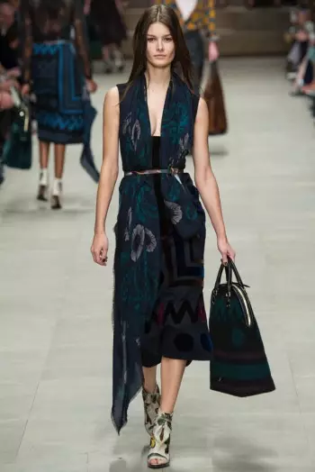 Burberry Prorsum Fall / Winter 2014 | | ଲଣ୍ଡନ ଫ୍ୟାଶନ ସପ୍ତାହ |