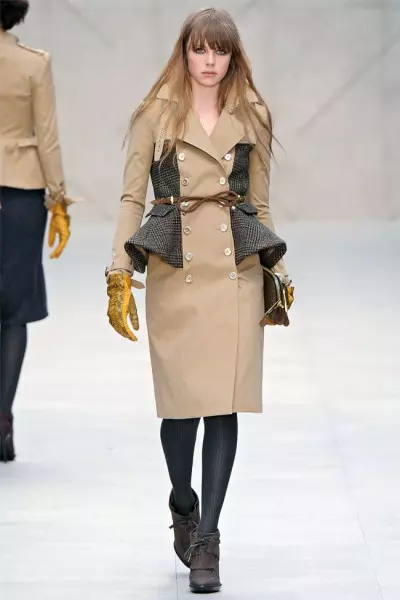 Burberry Fall 2012 | Icyumweru cyimyambarire ya London