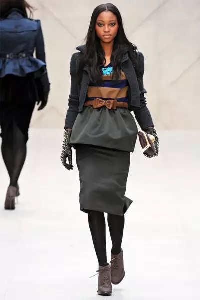 Burberry Outono 2012 | Semana da Moda de Londres