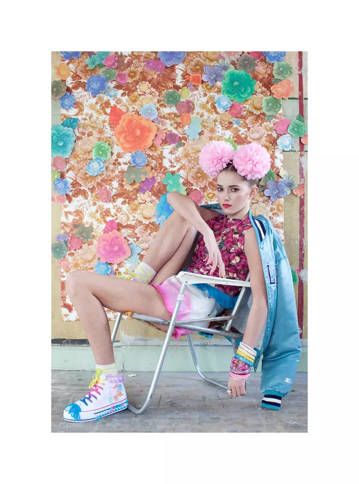 Madeline White & Kaitlin Pilcher av Xanthe Hutchinson for Material Girl april 2012