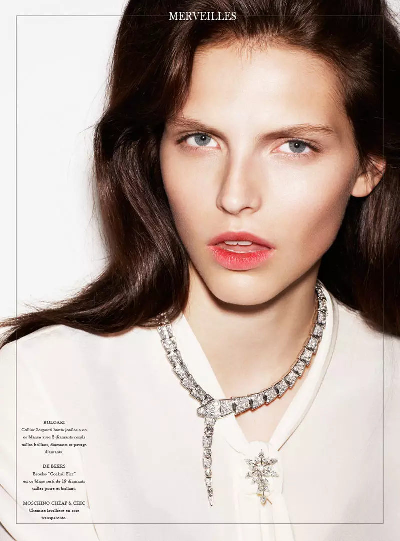 Karlina Caune par Naomi Yang pour L'Officiel Paris