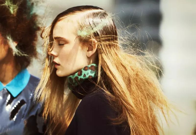 Nimue Smit & Imaam nataon'i Petrovsky & Ramone ho an'ny Glamour Netherlands