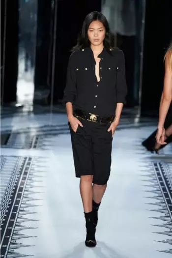 Versus Versace ogmante chalè pou prentan 2015 ak Anthony Vaccarello