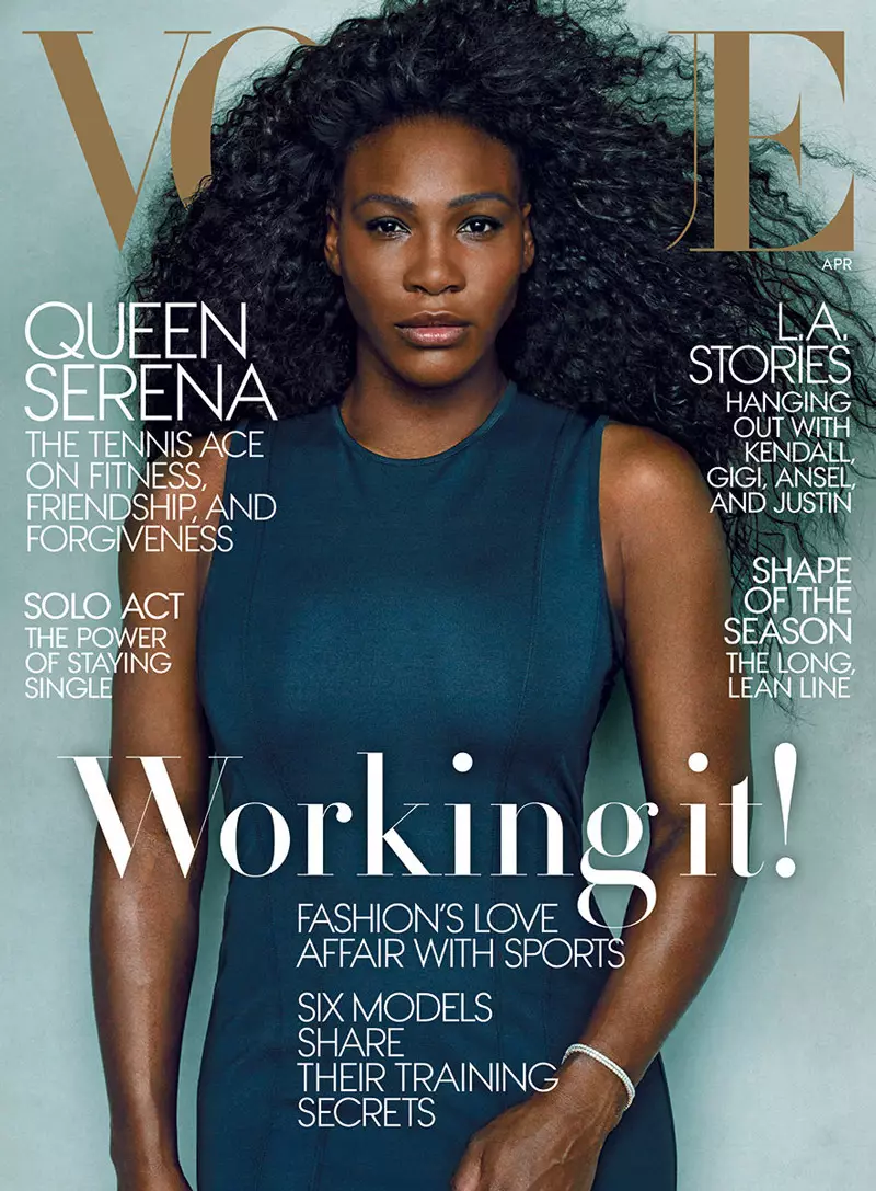 Serena Williams yishimiye igifuniko cye cya kabiri cya Vogue ku kinyamakuru cyo muri Mata 2015.