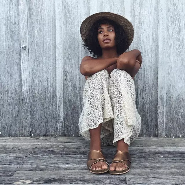 L'estil de lluna de mel de Solange Knowles és la perfecció