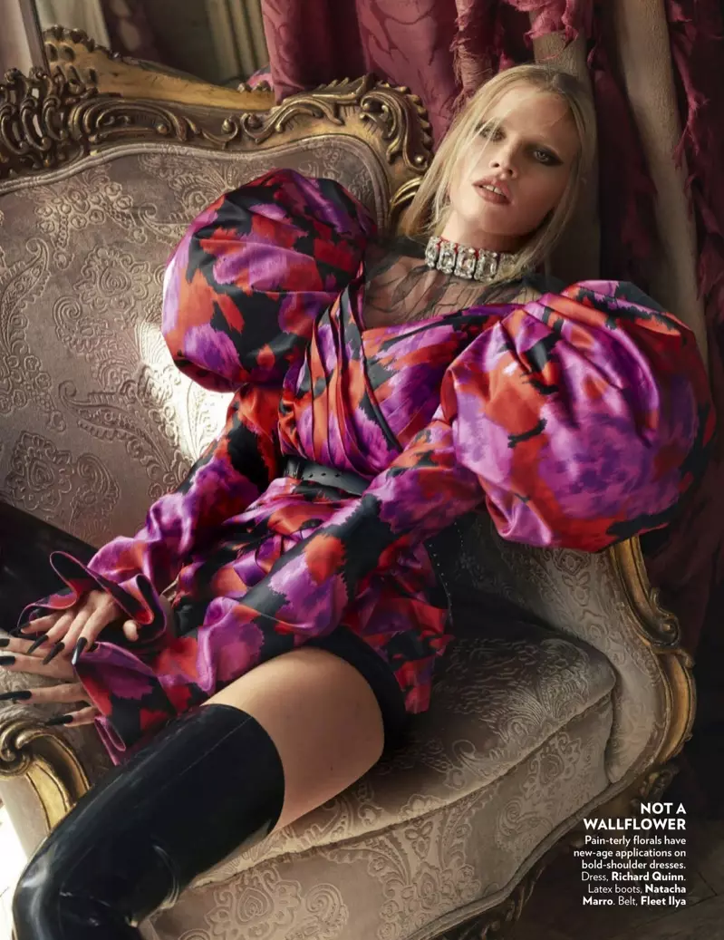 Lara Stone modela looks da moda na Vogue Índia