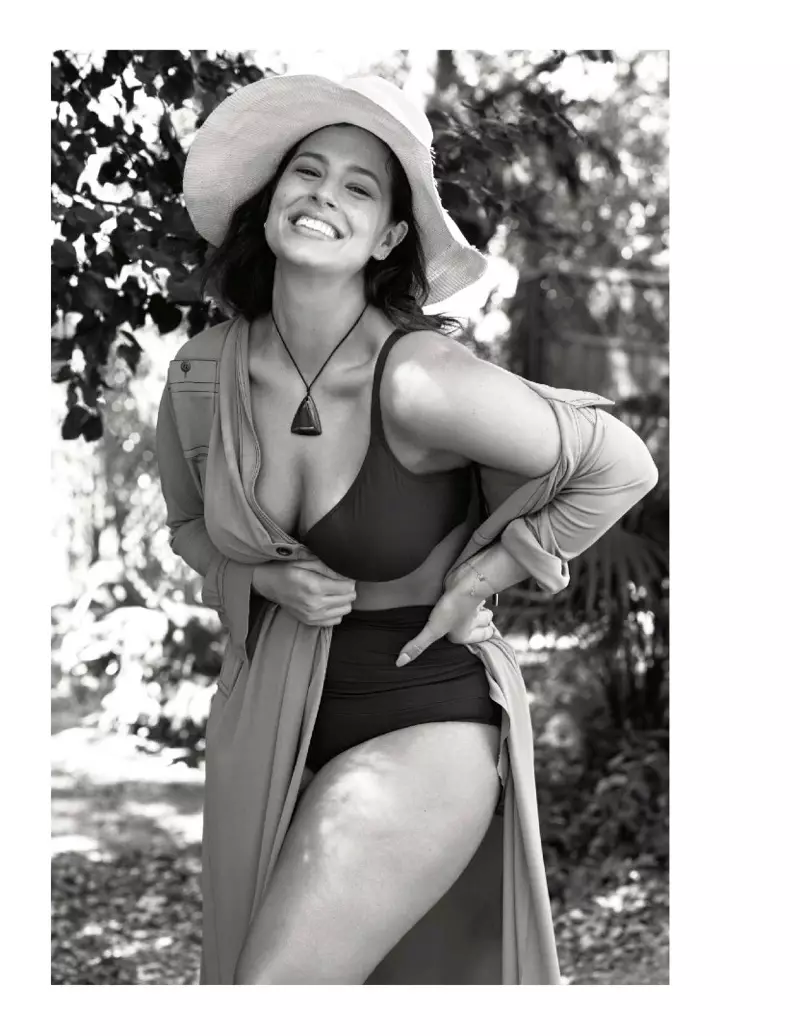 Ashley Graham Akuwonetsa Ma Curves Ake mu ELLE France Cover Nkhani